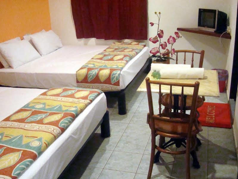 Abell Residence Kuching Luaran gambar