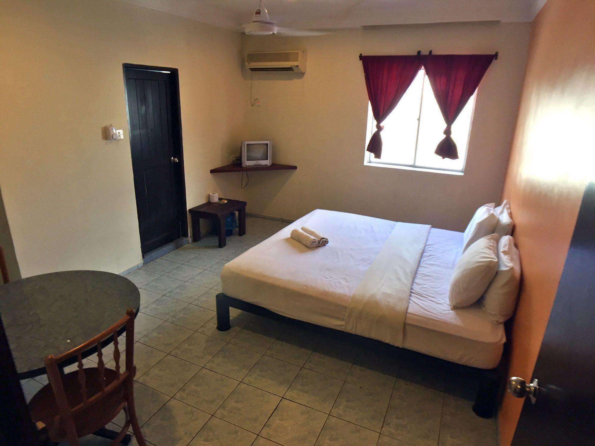 Abell Residence Kuching Luaran gambar